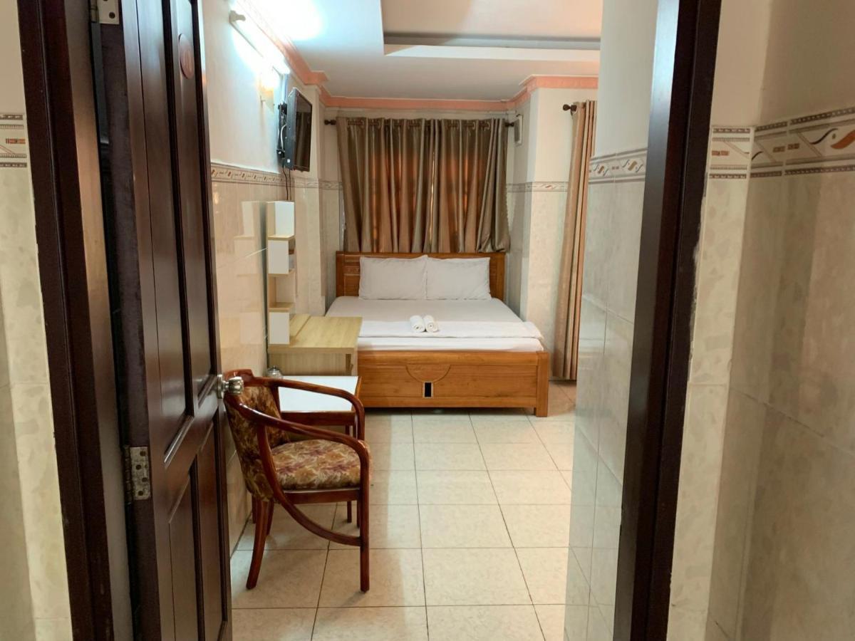 Minh Tuan Hotel Хошимін Екстер'єр фото