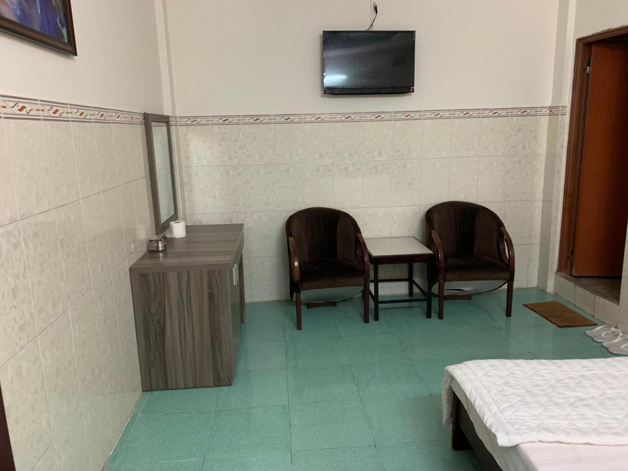 Minh Tuan Hotel Хошимін Екстер'єр фото